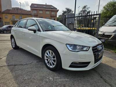 Audi A3 1.6 TDI  S tronic  S.Back Bianco usata Torino