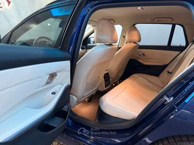 BMW Serie 3 318d 318 318d Touring Sport Blu/Azzurro usata Prato