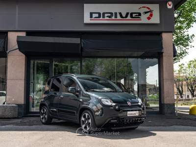 Fiat Pandina Cross 1.0 Hybrid Verde usata Seveso