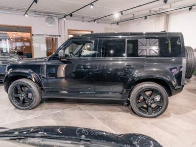 Land Rover Defender 110 3.0D I6 200 CV AWD Auto X-Dynamic*22"*TFT*11,4 Nero usata MILANO