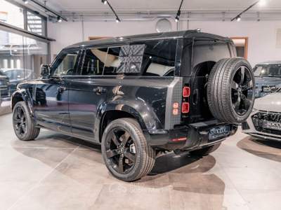 Land Rover Defender 110 3.0D I6 200 CV AWD Auto X-Dynamic*22"*TFT*11,4 Nero usata MILANO