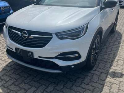 Opel Grandland 1.6 Hybrid4 Plug-in aut. AWD Bianco usata Savona