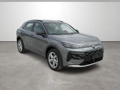 Volkswagen T-Roc 1.5 eTSI ACT DSG Life Grigio usata Marsala