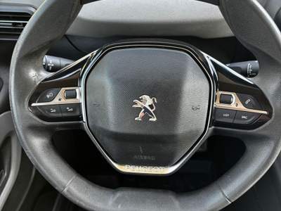 Peugeot Rifter ACTIVE 1.200 BENZINA 110 CV VETTURA Bianco usata Venezia