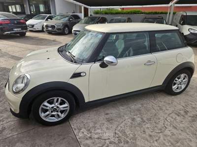 MINI One 1.6 16V One D Bianco usata Rossano Veneto