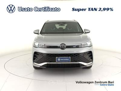 Volkswagen Tiguan 2.0 tdi r-line 150cv dsg Argento usata Bari