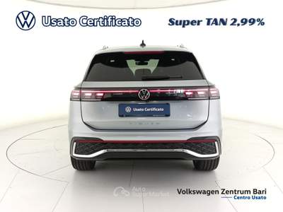Volkswagen Tiguan 2.0 tdi r-line 150cv dsg Argento usata Bari