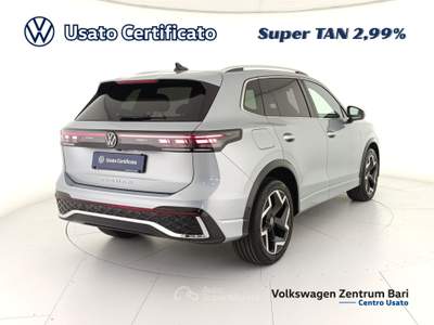 Volkswagen Tiguan 2.0 tdi r-line 150cv dsg Argento usata Bari