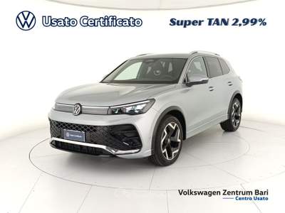 Volkswagen Tiguan 2.0 tdi r-line 150cv dsg Argento usata Bari