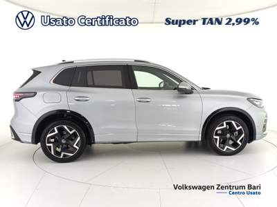 Volkswagen Tiguan 2.0 tdi r-line 150cv dsg Argento usata Bari