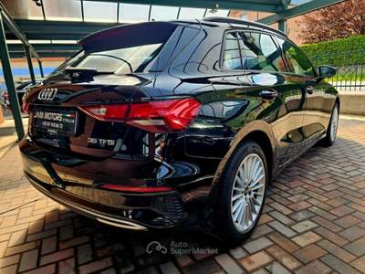 Audi A3 SPB 35 TFSI MHEV S tronic Business Advanced Nero usata Bisuschio
