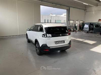 Peugeot 5008 BLUEHDI 130CV S&S EAT8 ALLURE Bianco usata Megliadino San Vitale