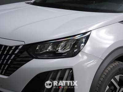 Peugeot 2008 2008 1.2 puretech allure s&s 100cv Bianco usata Barzago