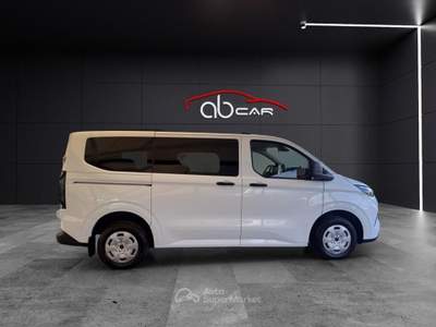 Ford Transit/Tourneo/Bus Tourneo Custom V710 320 2.0 Ecoblue 136cv Titanium L1h1 Bianco usata Casagiove