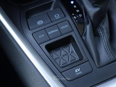 Toyota RAV4 2.5 Hybrid Bi-Tone Bianco usata Cervignano del Friuli