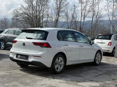 Volkswagen Golf Golf 2.0 TDI 115 CV SCR Life Bianco usata Agnone
