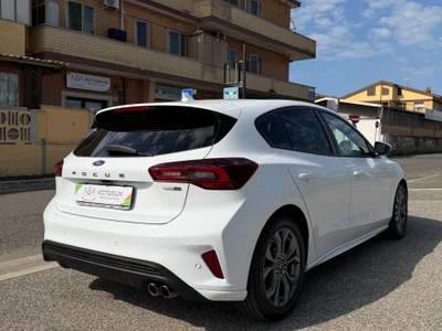 Ford Focus Focus 1.0t ecoboost h ST-Line X 125cv Bianco usata Fiumicino