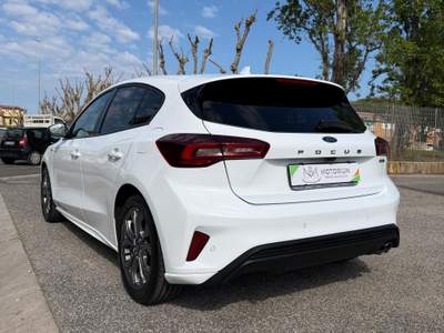 Ford Focus Focus 1.0t ecoboost h ST-Line X 125cv Bianco usata Fiumicino