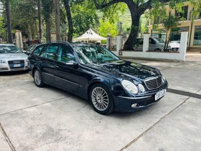 Mercedes-Benz Classe E 270 CDI Avantgarde Blu/Azzurro usata Morano Calabro