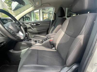 Nissan Qashqai 1.6 dCi 2WD XTronic Tekna usata Taranto