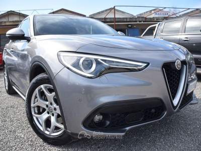 Alfa Romeo Stelvio 2.2 T.diesel 190 CV AT8 Q4 Bus. Grigio usata Montalto di Castro