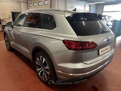Volkswagen Touareg Touareg 3.0 V6 tdi Elegance 231cv MATRIX, SOSP. PNEU, VIRTUAL COCKPIT, CERCHI 21", ACC, CAR PLAY Argento usata Corteno Golgi