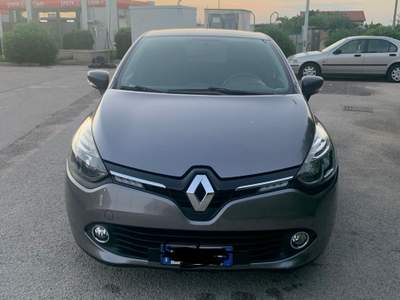 Renault Clio null Grigio usata Volla