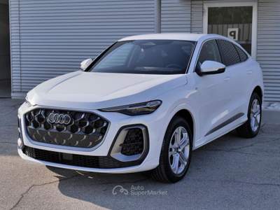 Audi Q5 Sportback NEW 2.0 Tdi Q. 204cv S-tr. S.line edit. Bianco usata Civita Castellana