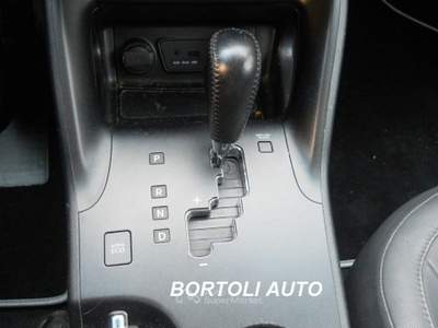 Hyundai ix35 2.0 CRDi 162.000 KM 184cv 4WD Xpossible A/T Bianco usata Mirandola
