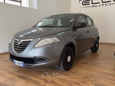 Lancia Ypsilon SCADENZA GPL 2034 Grigio usata Mesagne