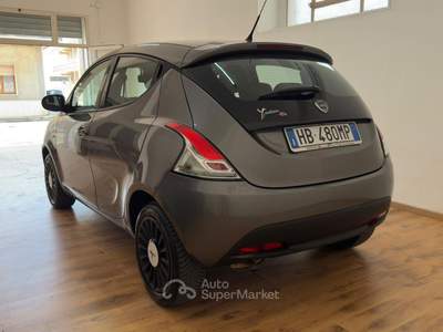 Lancia Ypsilon SCADENZA GPL 2034 Grigio usata Mesagne
