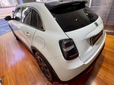 Fiat 600 Hybrid 110 CV DCT MHEV La Prima Bianco usata Afragola