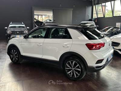 Volkswagen T-Roc 1.0 TSI 115 CV Style BlueMotion Technology Bianco usata Pesaro