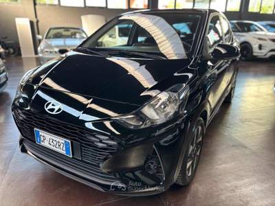 Hyundai i10 1.0 MPI Connectline Nero usata Pesaro