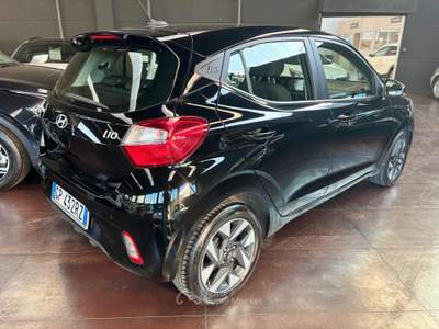 Hyundai i10 1.0 MPI Connectline Nero usata Pesaro