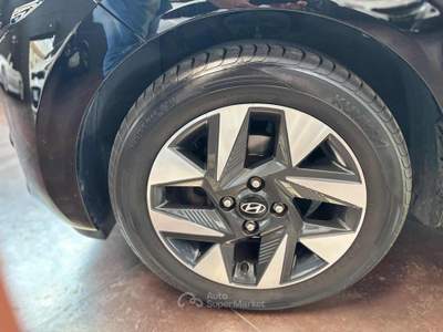 Hyundai i10 1.0 MPI Connectline Nero usata Pesaro