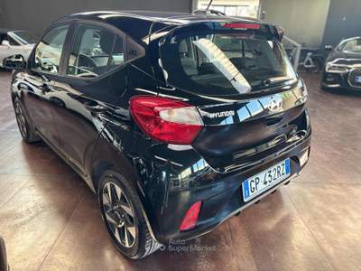 Hyundai i10 1.0 MPI Connectline Nero usata Pesaro