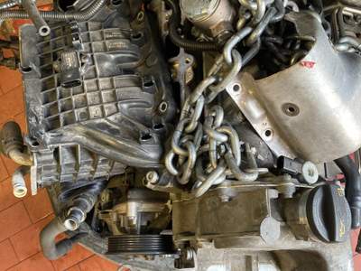 Volkswagen Golf Auto appena lavorata in officina usata Monza