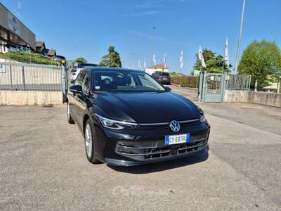 Volkswagen Golf 2.0 TDI 150 CV DSG SCR Style Nero usata Medesano