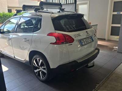 Peugeot 2008 Unico Propietario, Non Fumatore, Gancio Traino usata Poggio a Caiano