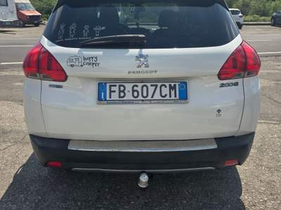 Peugeot 2008 Unico Propietario, Non Fumatore, Gancio Traino usata Poggio a Caiano