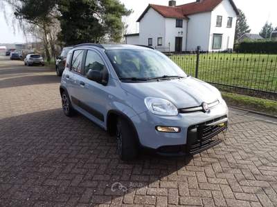 Fiat Panda 1.0 Hybrid City Life Argento usata Napoli