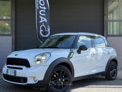 MINI Countryman Mini Cooper SD  AUTOMATICA Countryman Bianco usata Niardo
