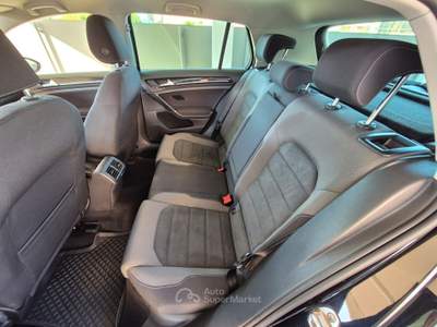 Volkswagen Golf null usata Sant’Elena