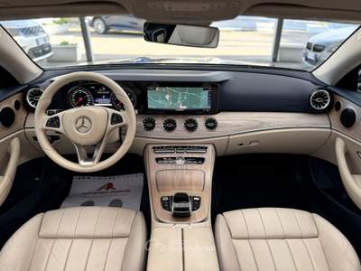 Mercedes-Benz Classe E d 4Matic Sport (Tetto/Navi/Retro/Pelle/Led) Blu/Azzurro usata Castellaneta