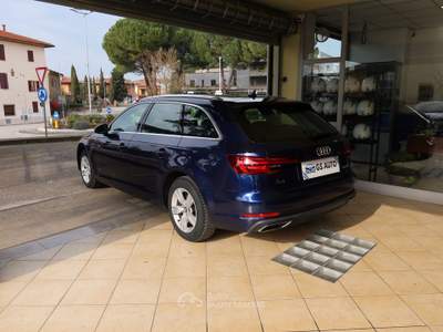 Audi A4 unico proprietario Blu/Azzurro usata Torrita di Siena
