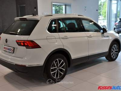 Volkswagen Tiguan 1.5 TSI 150 CV DSG LIFE + VIRTUAL COCKPIT + TECH P Bianco usata Quinzano D'oglio