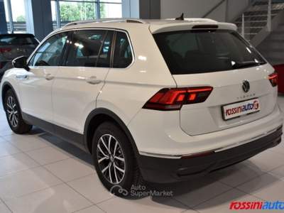 Volkswagen Tiguan 1.5 TSI 150 CV DSG LIFE + VIRTUAL COCKPIT + TECH P Bianco usata Quinzano D'oglio
