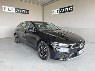 Mercedes-Benz CLA d Automatic Shooting Brake Progressive Advanced Pl Nero usata Sedriano