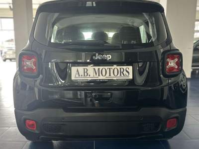 Jeep Renegade Renegade 1.6 mjt BUSINESS 2wd 130cv 56.000 KM. Nero usata Montecorvino Pugliano